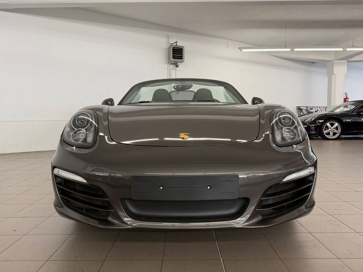Porsche Boxster 2.7 (2)