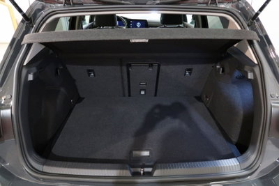 Volkswagen Golf 1.0 TSI EVO Life (10)
