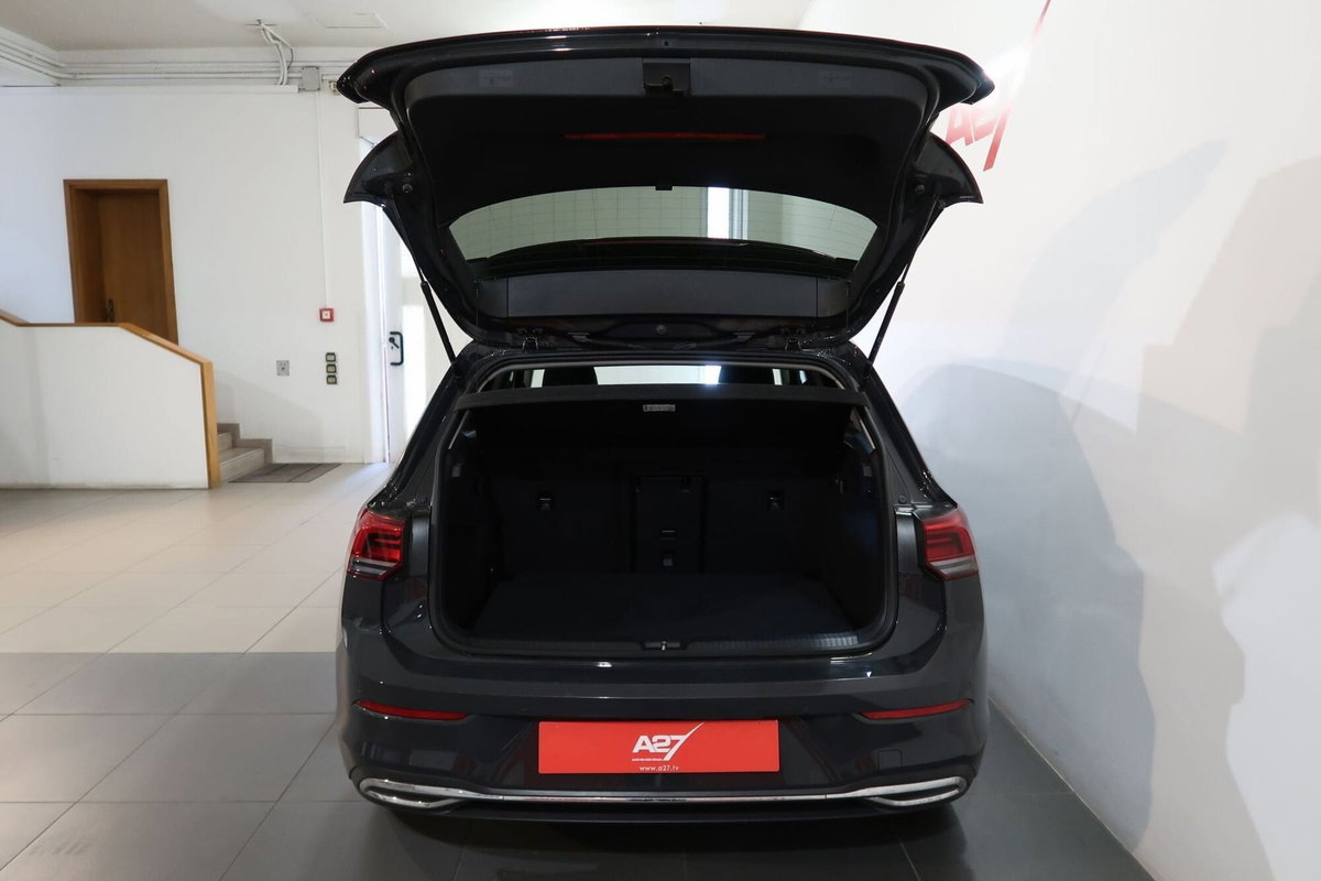 Volkswagen Golf 1.0 TSI EVO Life (11)