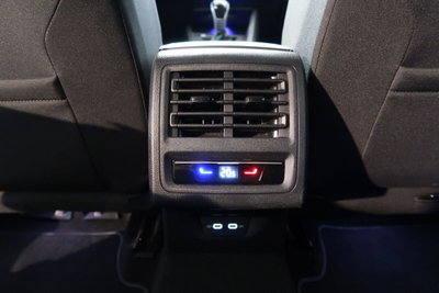 Volkswagen Golf 1.0 TSI EVO Life (18)