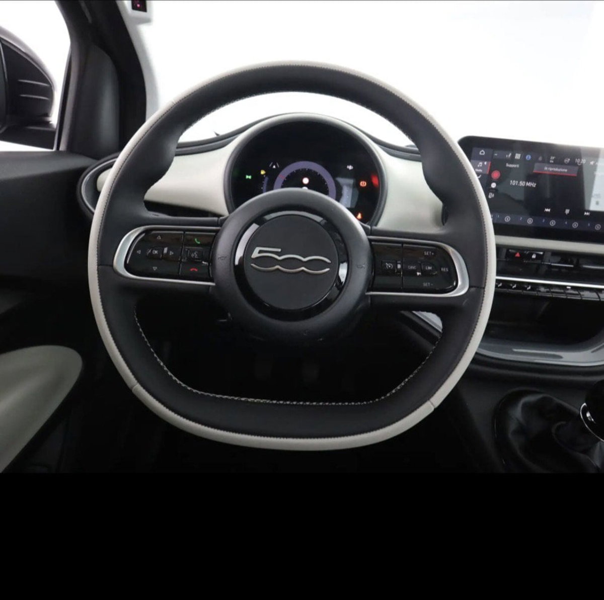 Fiat 500 1.0 hybrid La Prima (11)