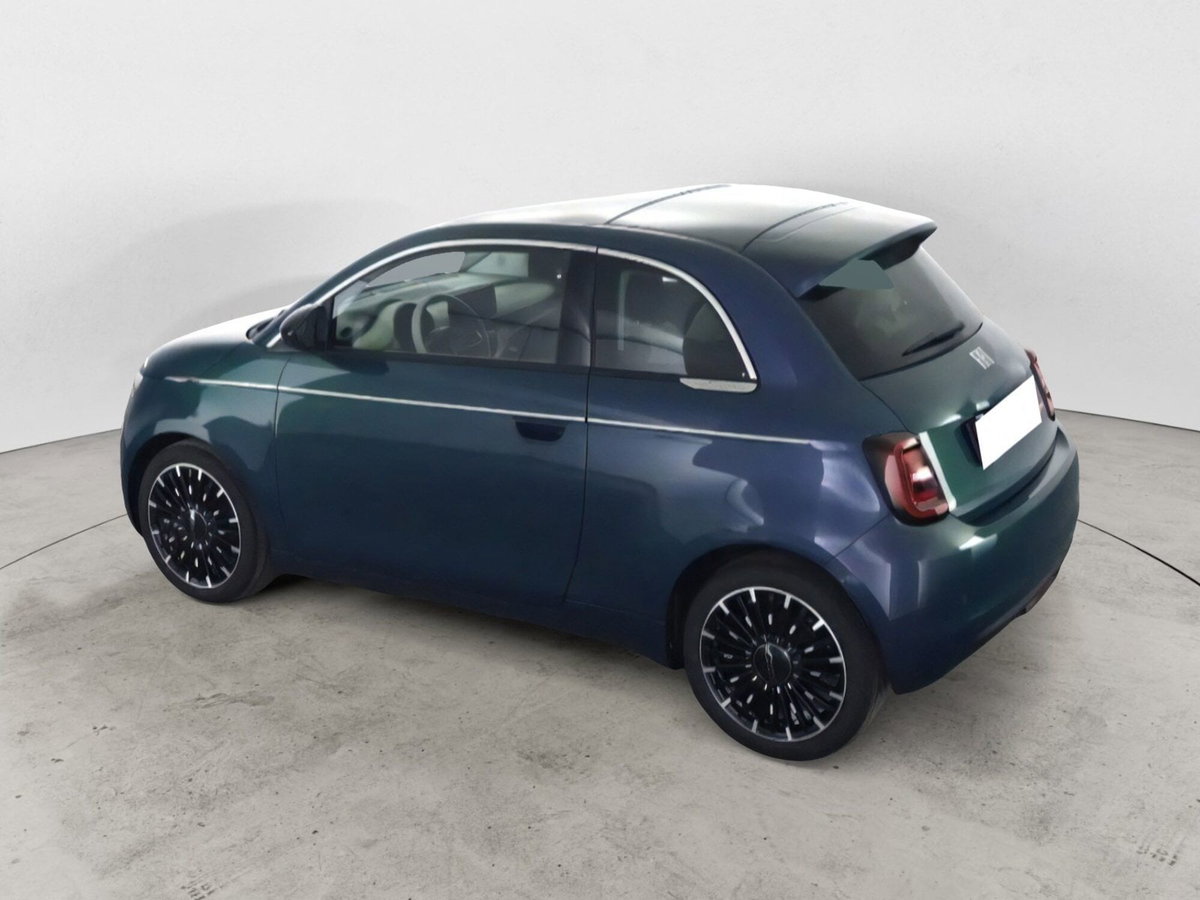 Fiat 500 1.0 hybrid La Prima (2)