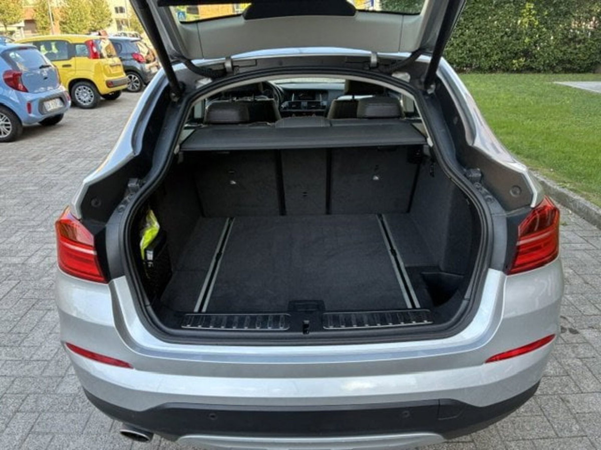 BMW X4 xDrive20d xLine (15)