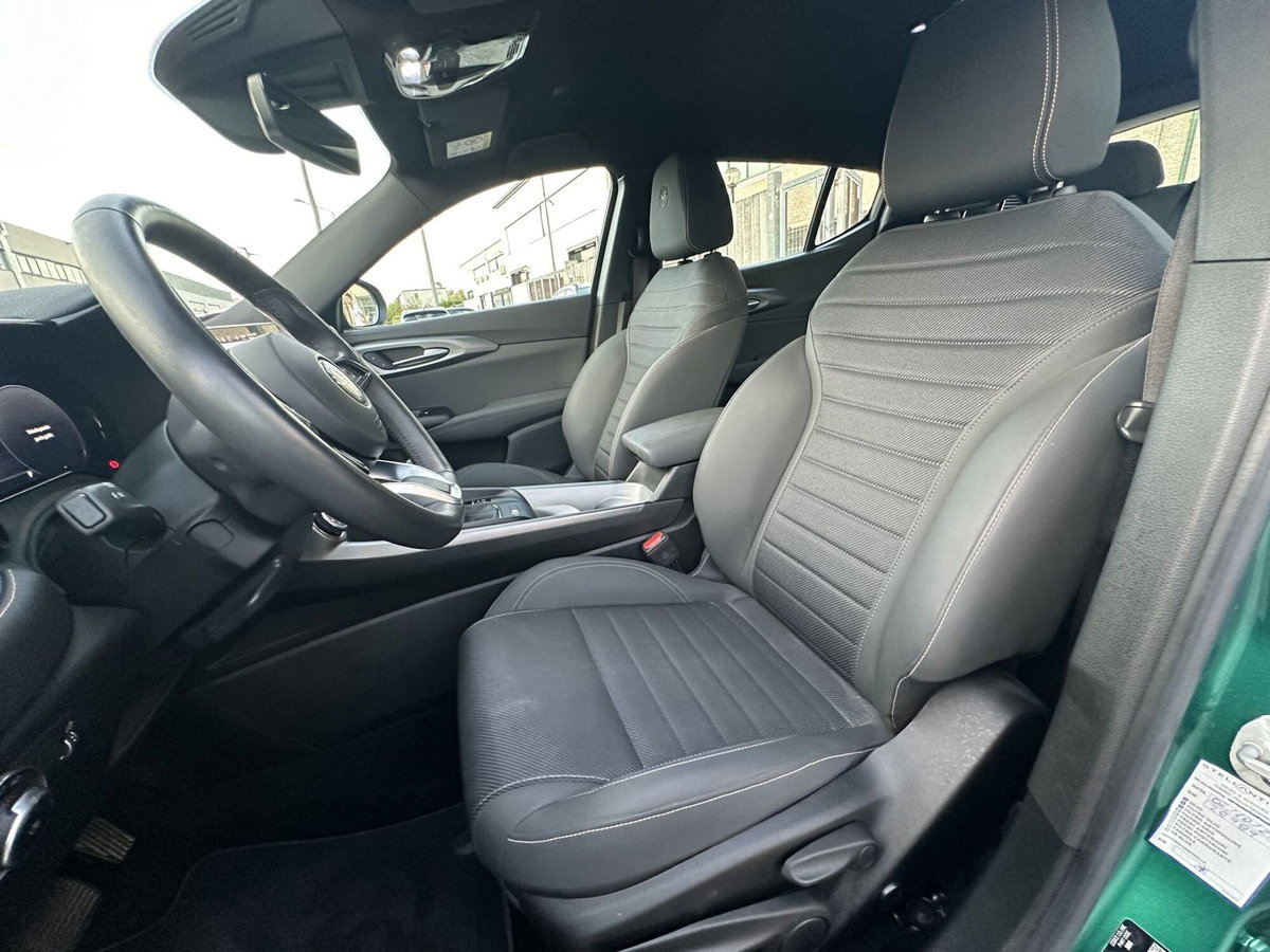 Alfa Romeo Tonale Tonale 1.5 160 CV MHEV TCT7 Ti (11)