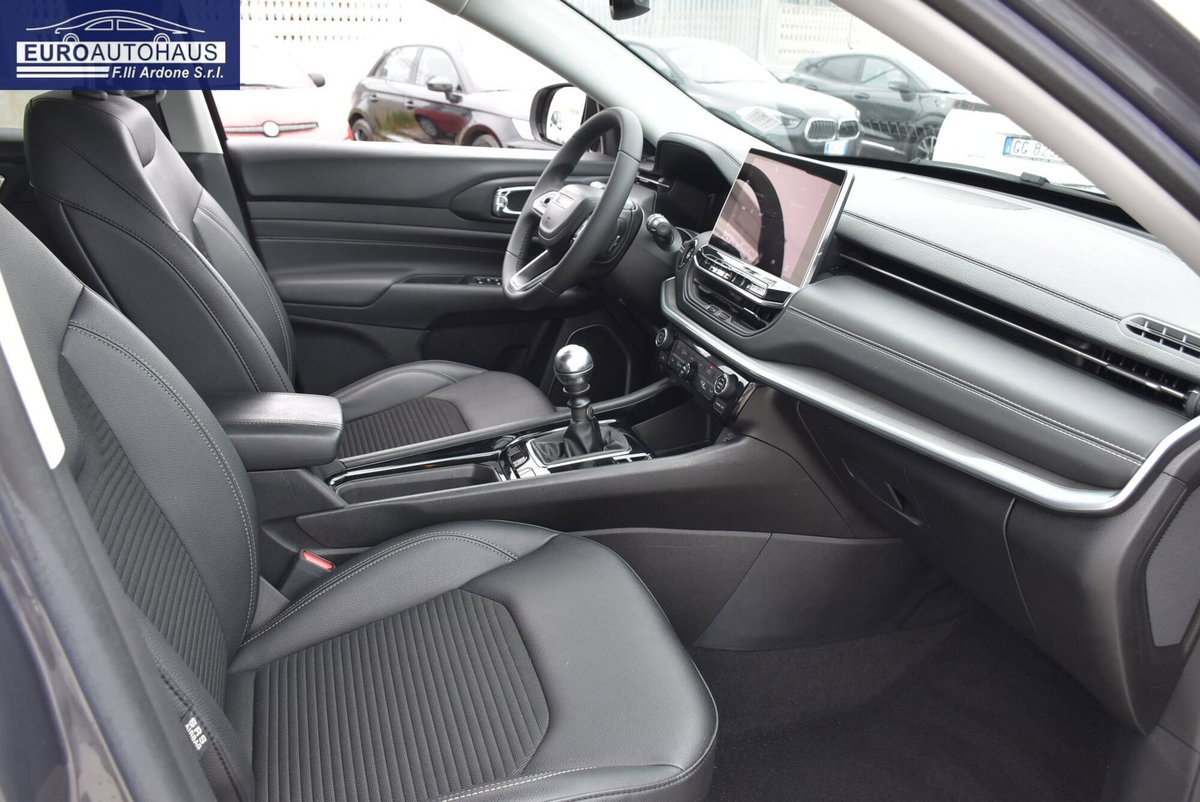 Jeep Compass 1.6 Multijet II 2WD Limited (17)