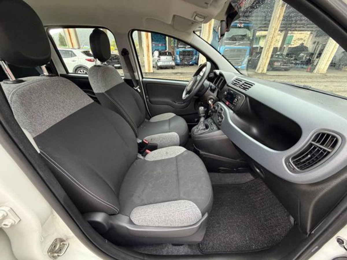 Fiat Panda 1.0 firefly hybrid s&s 70cv 5p.ti (14)