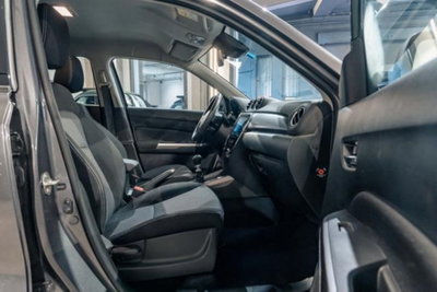 Suzuki Vitara 1.4 Hybrid Easy Top (6)