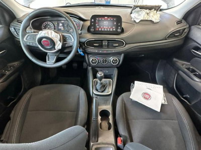 Fiat Tipo Station Wagon Tipo SW 1.6 mjt Cross s&s 130cv (16)