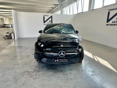 Mercedes-Benz Classe A Sedan 180 d Automatic 4p. Business (2)