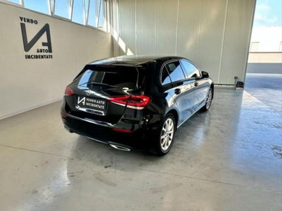 Mercedes-Benz Classe A Sedan 180 d Automatic 4p. Business (7)