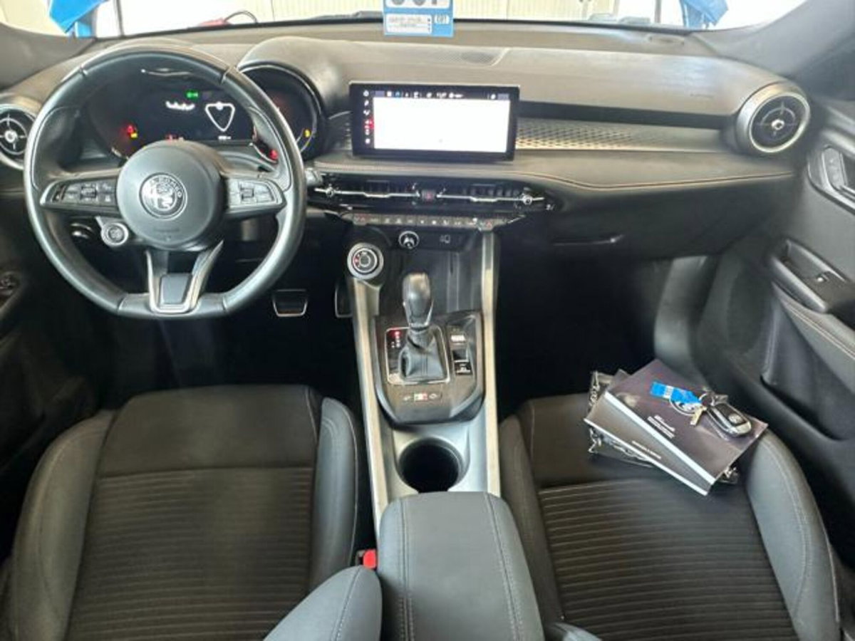 Alfa Romeo Tonale 1.6 Sprint 130cv tct6 (14)