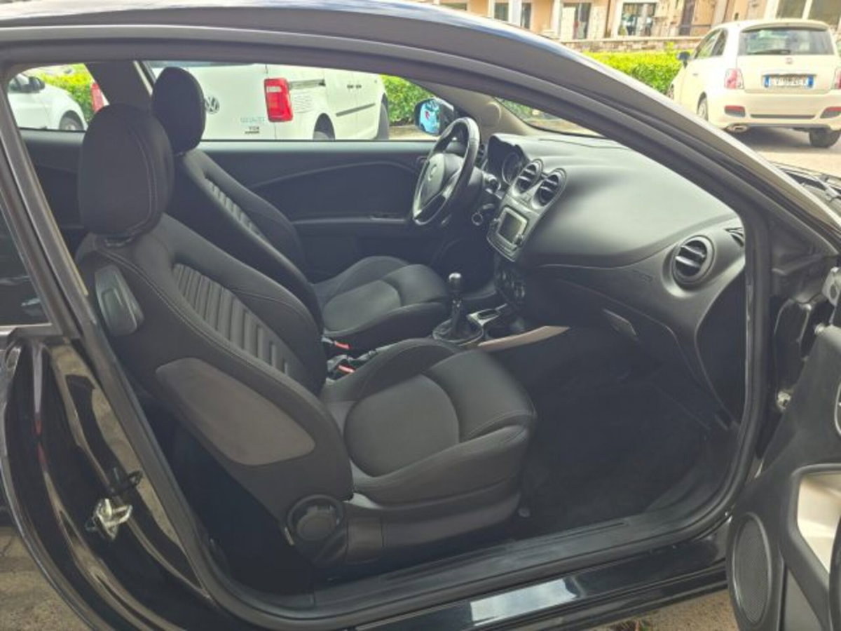Alfa Romeo MiTo 1.4 78 CV 8V S&S Junior (12)