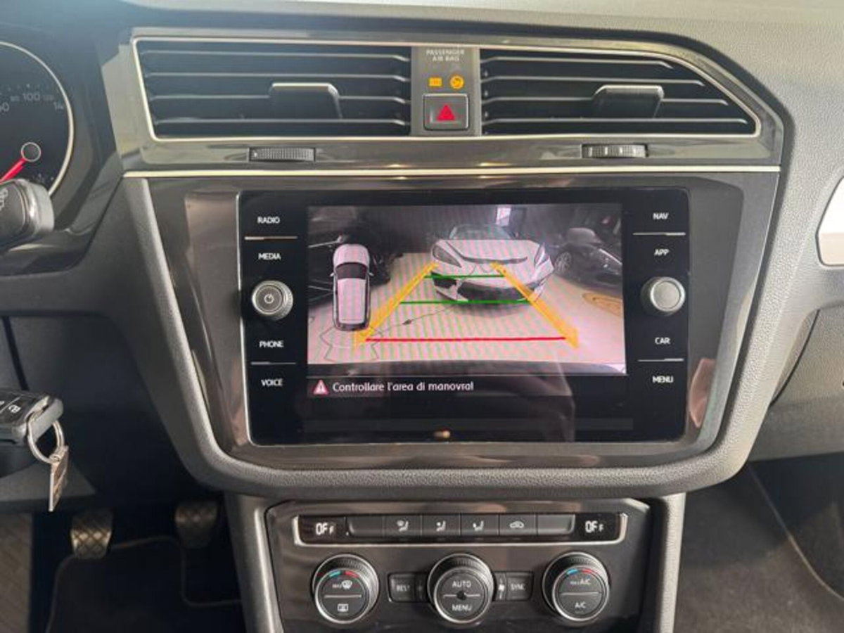 Volkswagen Tiguan 1.4 TSI Business BlueMotion Technology (8)