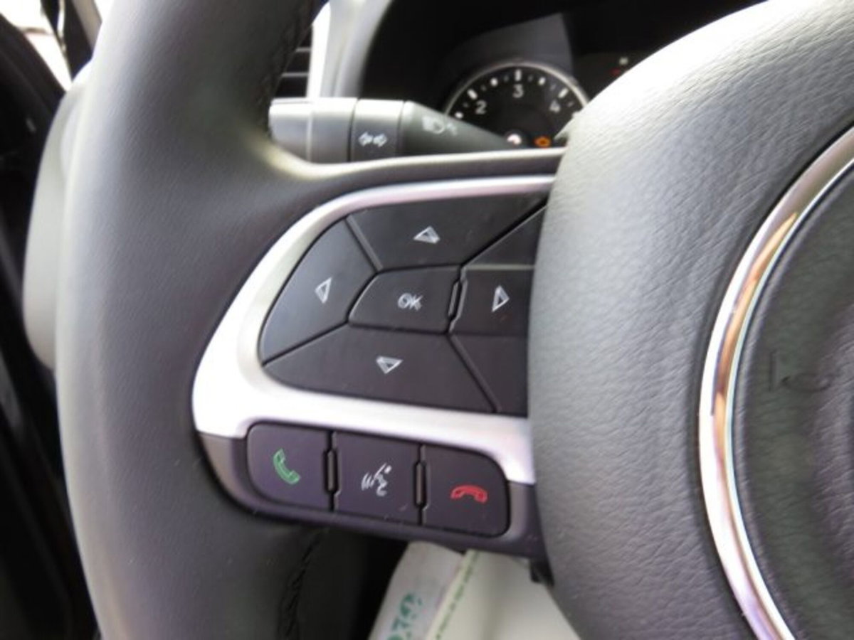 Jeep Renegade 2.0 Mjt 140CV 4WD Active Drive Longitude (16)