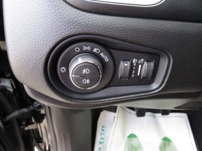 Jeep Renegade 2.0 Mjt 140CV 4WD Active Drive Longitude (19)