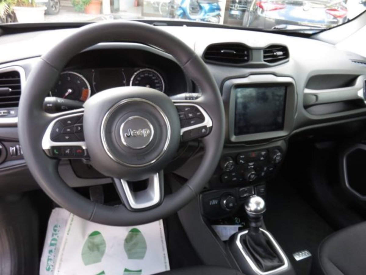 Jeep Renegade 2.0 Mjt 140CV 4WD Active Drive Longitude (8)