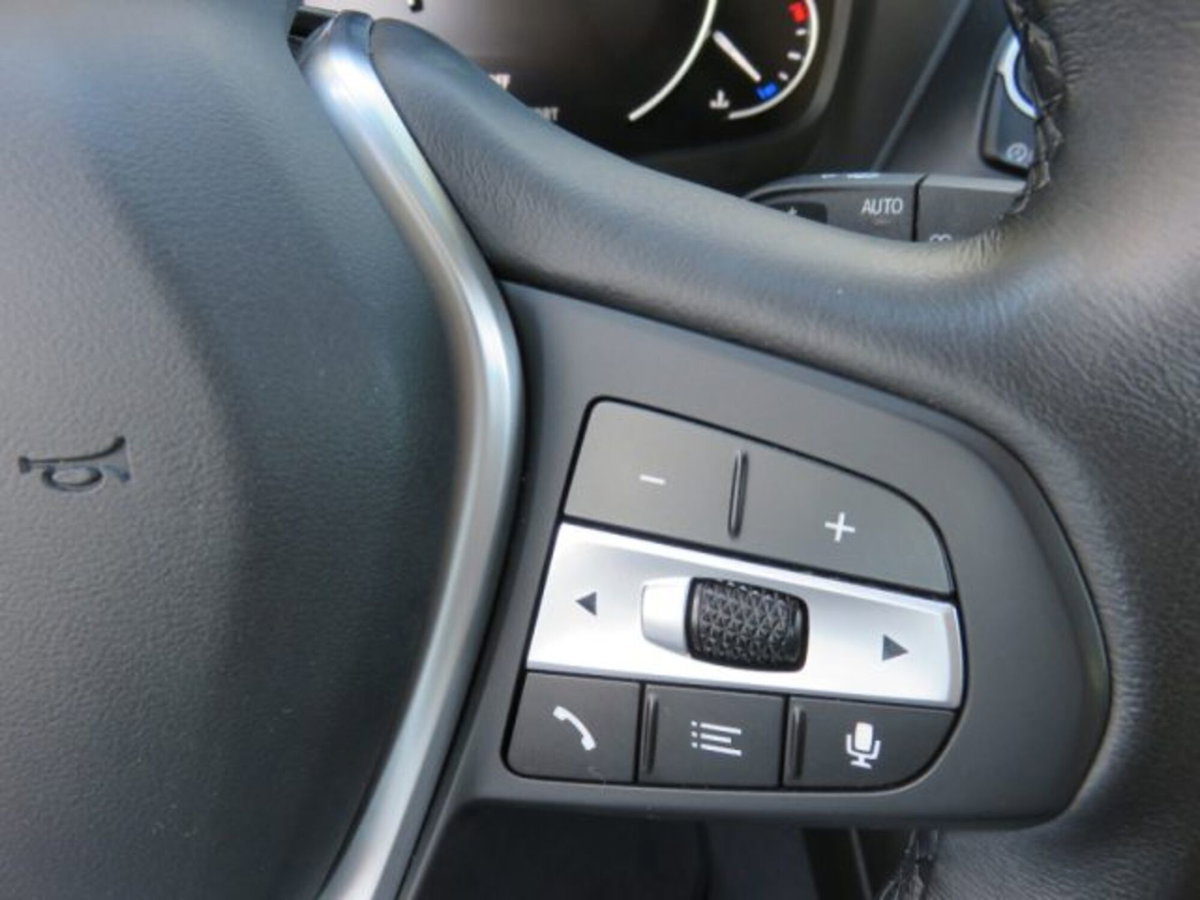 BMW X3 xDrive20i Business Advantage (15)