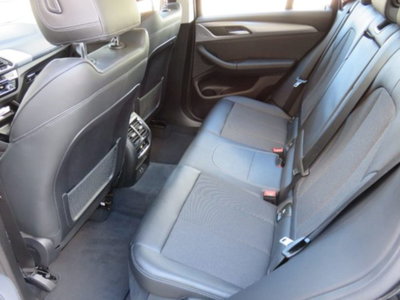 BMW X3 xDrive20i Business Advantage (20)