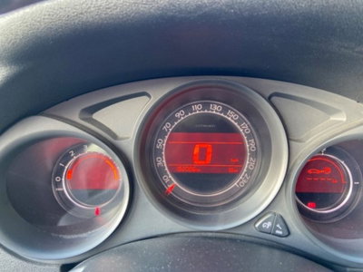 Citroen C4 1.6 HDi 90 Attraction (14)