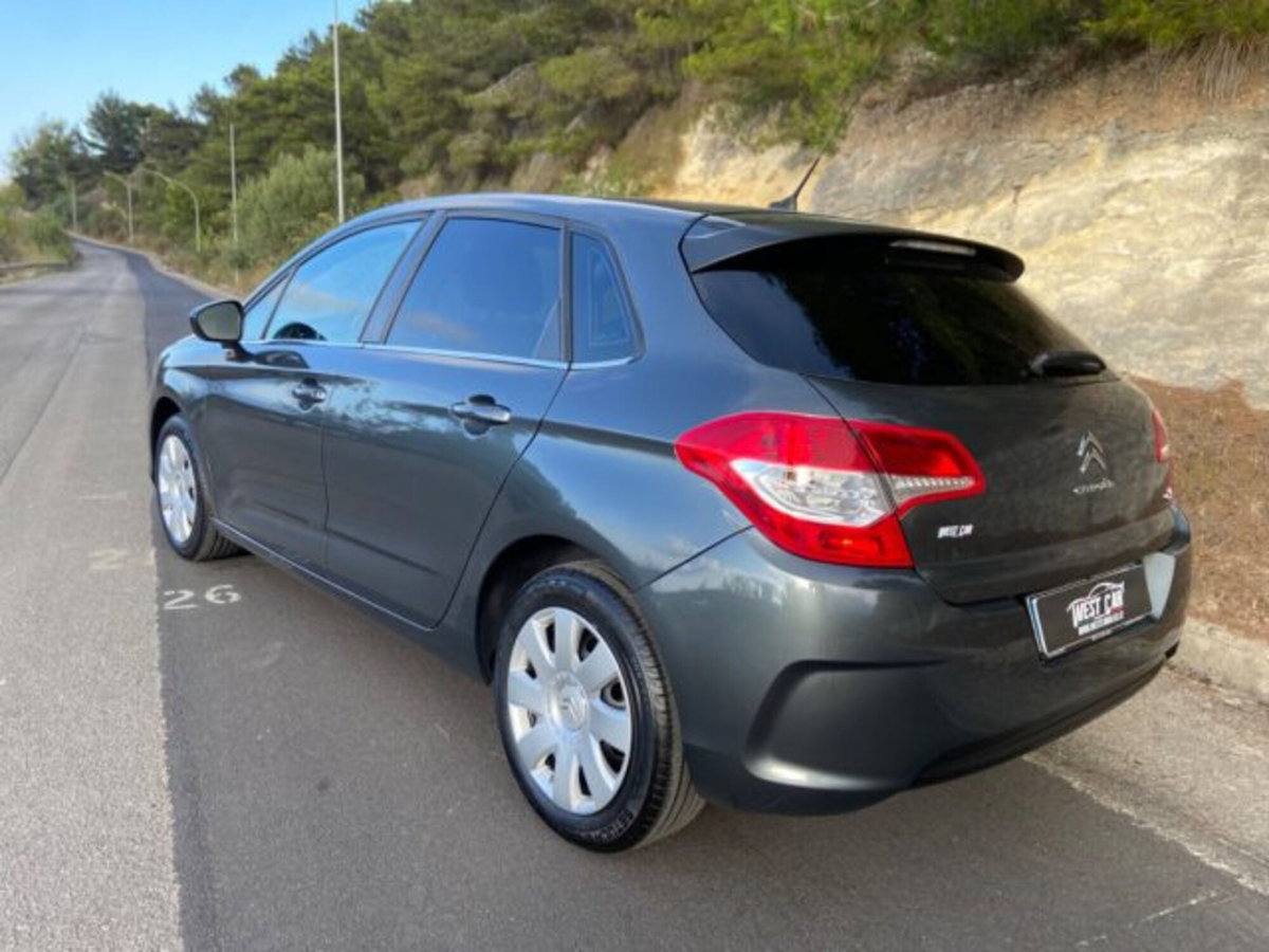 Citroen C4 1.6 HDi 90 Attraction (6)