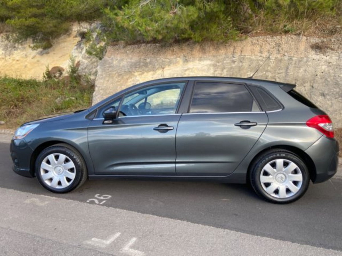Citroen C4 1.6 HDi 90 Attraction (7)