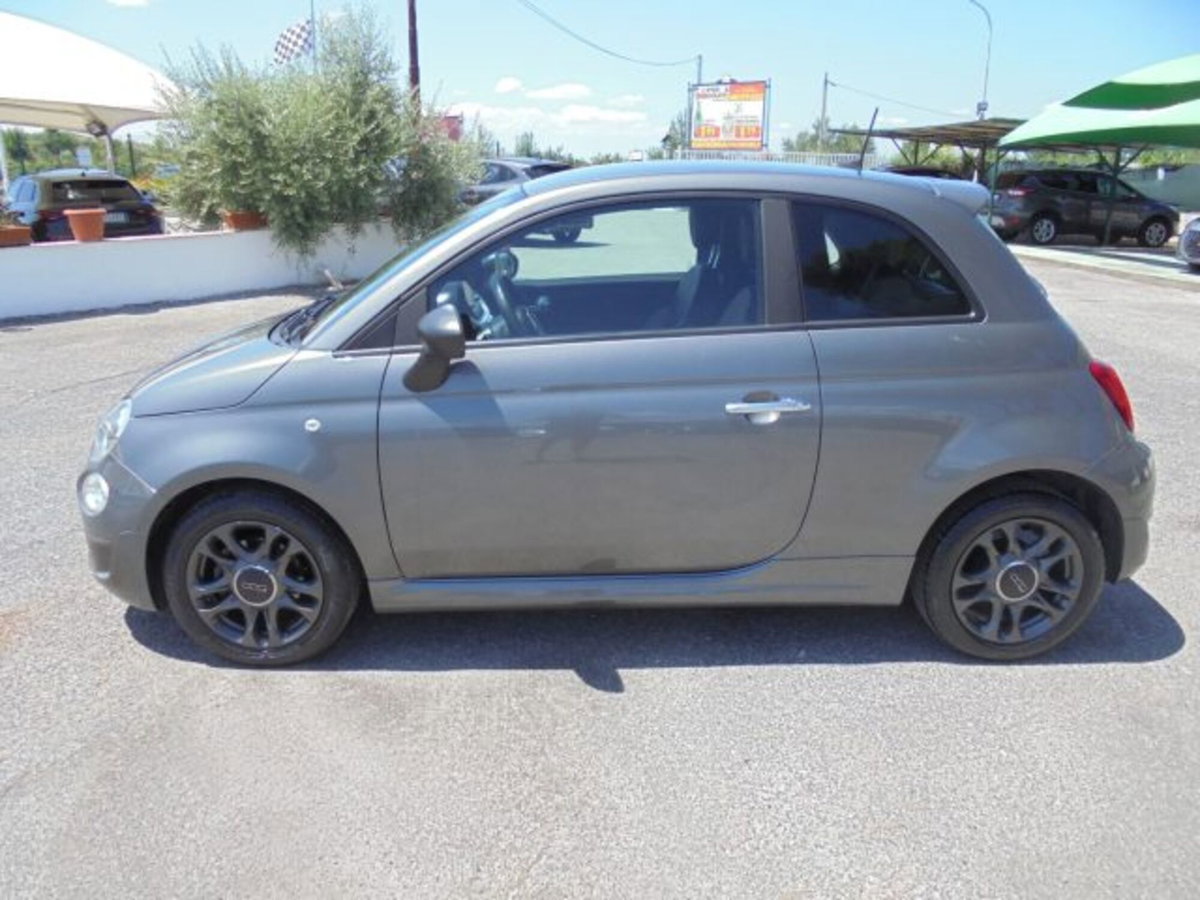 Fiat 500 1.0 Hybrid Connect (11)