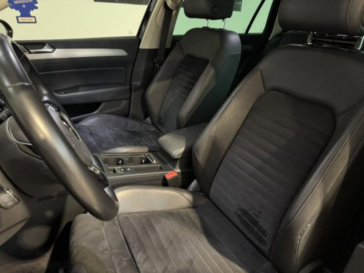 Volkswagen Passat Variant 2.0 TDI DSG Executive BlueMotion Tech. (13)