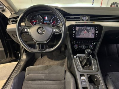 Volkswagen Passat Variant 2.0 TDI DSG Executive BlueMotion Tech. (16)