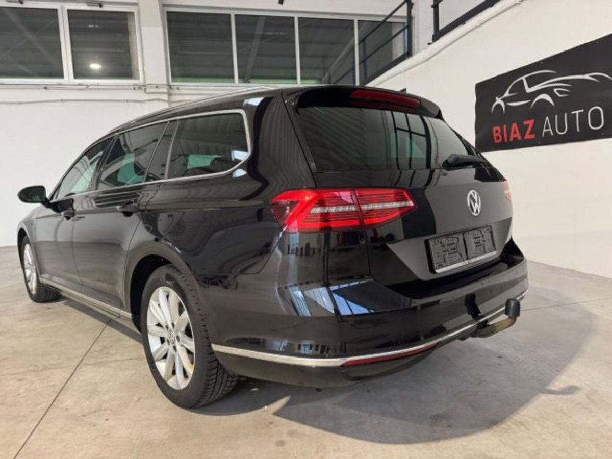 Volkswagen Passat Variant 2.0 TDI DSG Executive BlueMotion Tech. (3)