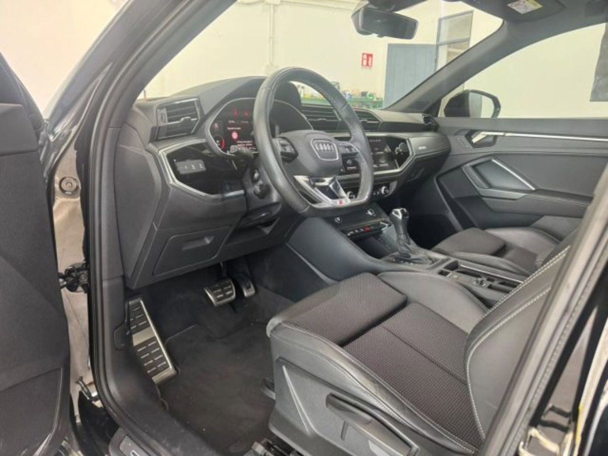 Audi Q3 Sportback 35 TDI quattro S tronic S line edition (11)