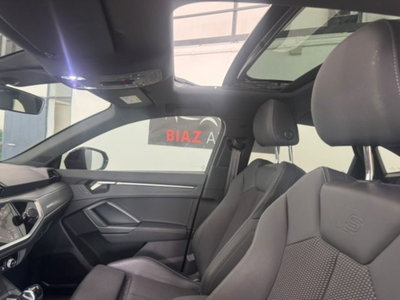 Audi Q3 Sportback 35 TDI quattro S tronic S line edition (16)