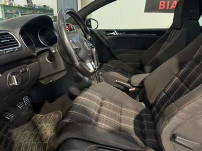 Volkswagen Golf 2.0 TSI 3p. GTI (11)