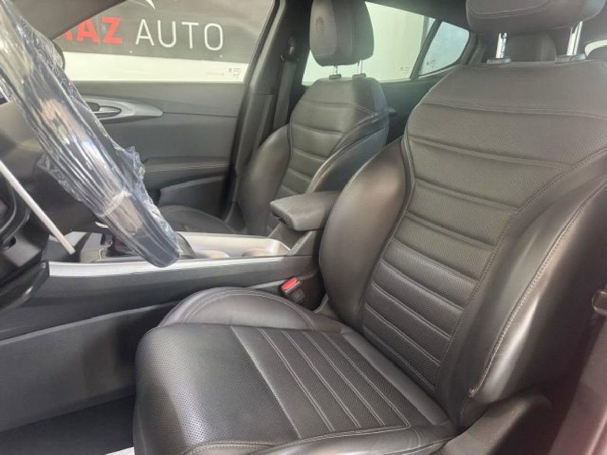 Alfa Romeo Tonale 1.6 Veloce 130cv tct6 (11)