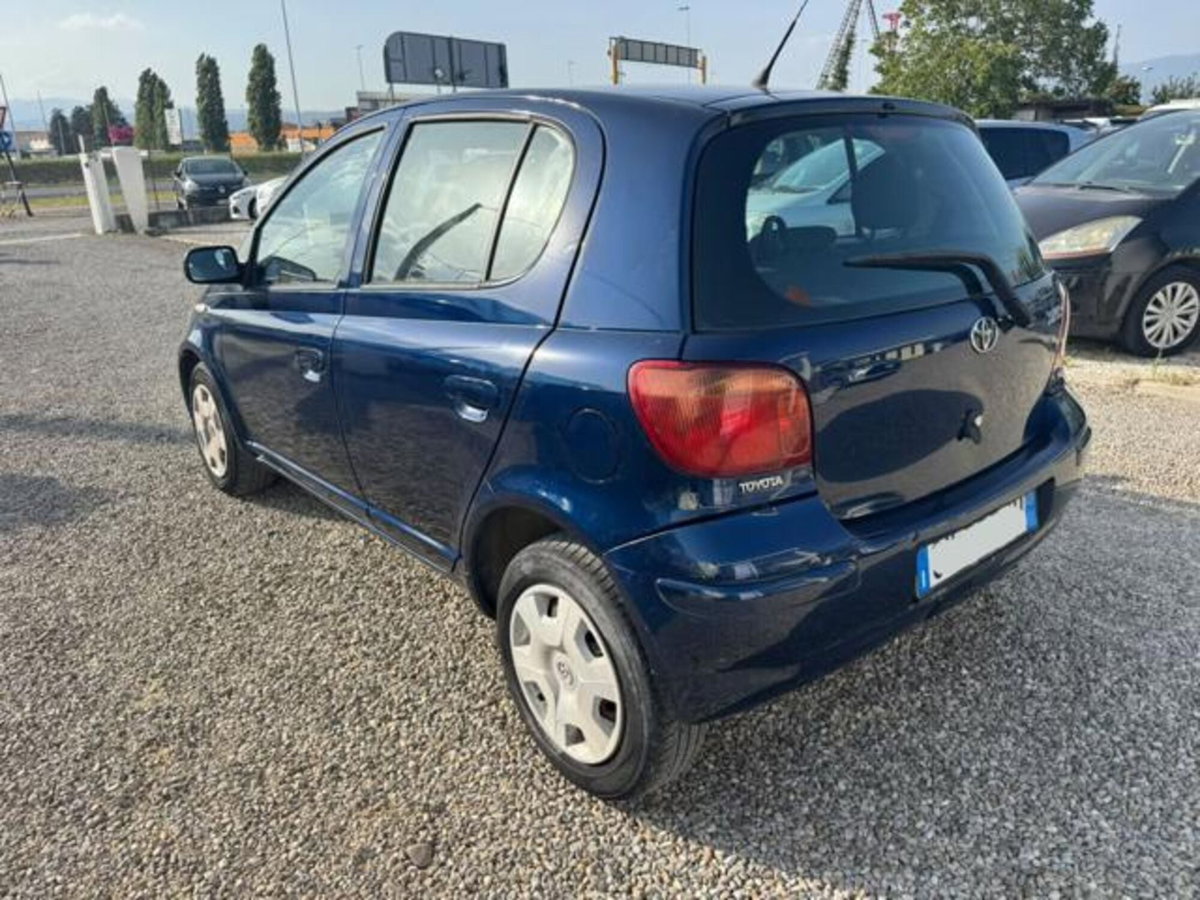 Toyota Yaris 16V cat 5 porte Sol (6)