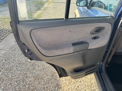 Suzuki Grand Vitara TDI S.W. (13)