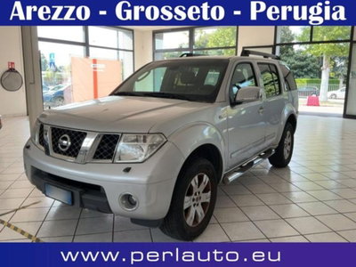 Nissan Pathfinder dCi LE usata