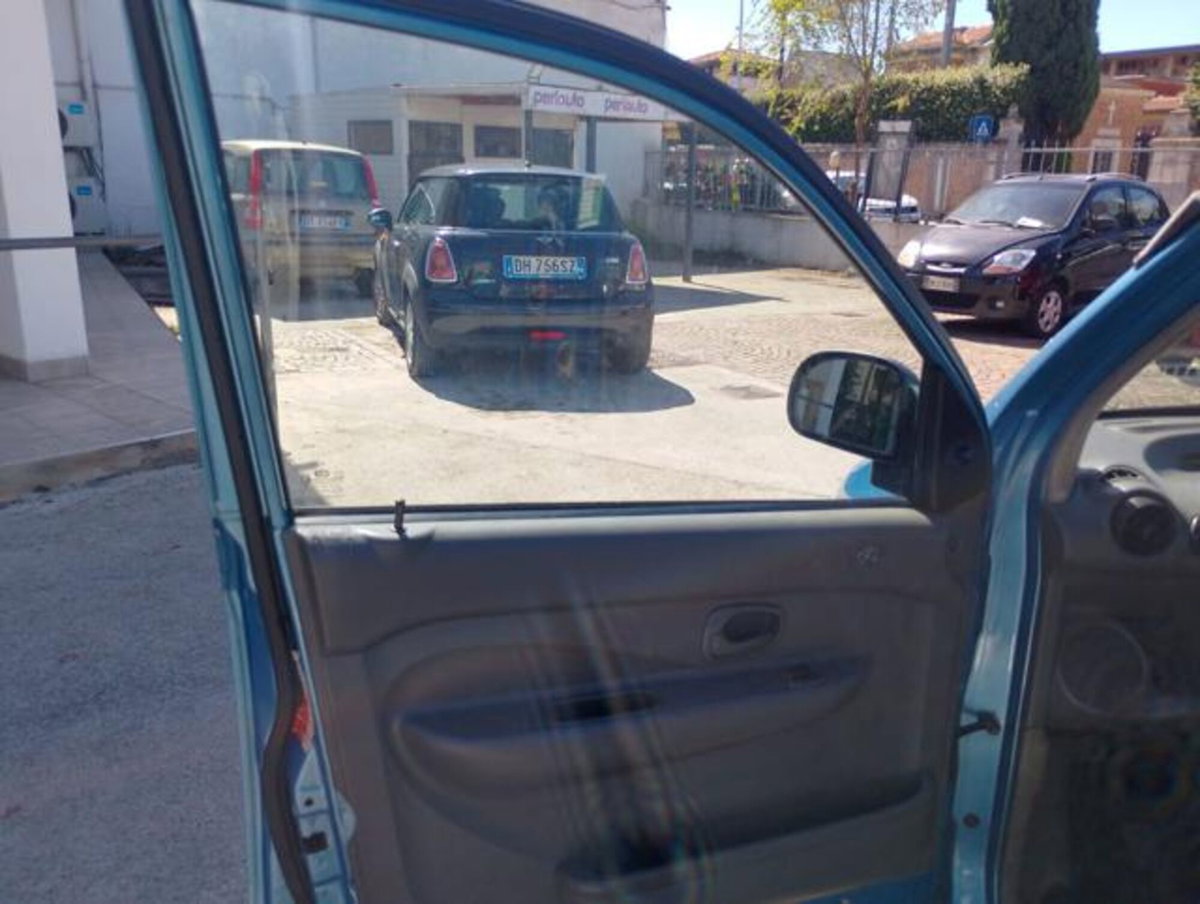 Hyundai Atos 1.0 12V GL Comfort (7)