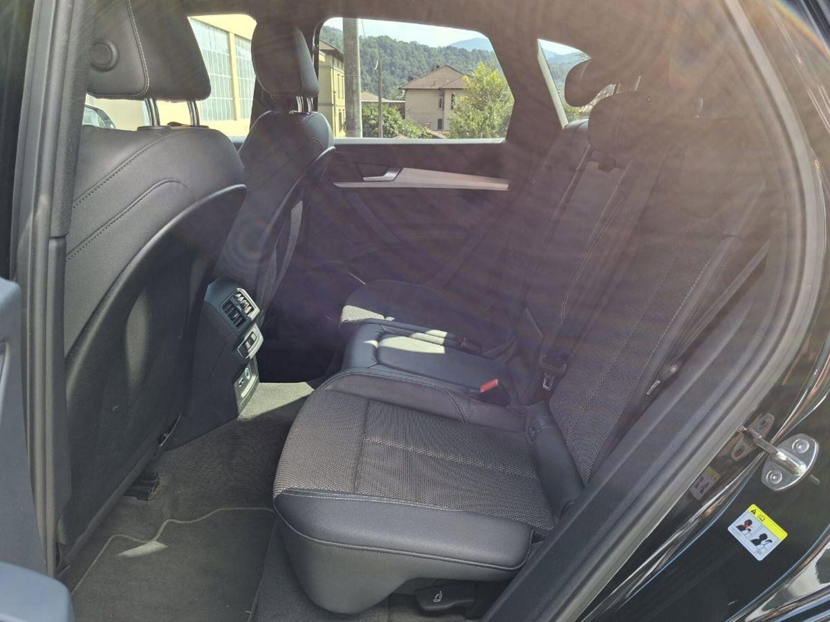 Audi Q5 40 TDI 204 CV quattro S tronic S line plus (9)