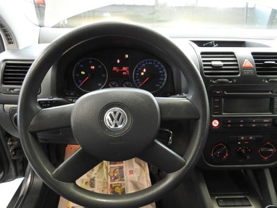 Volkswagen Golf 1.9 TDI 5p. Trendline (14)