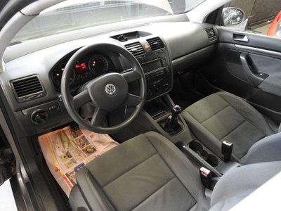 Volkswagen Golf 1.9 TDI 5p. Trendline (15)