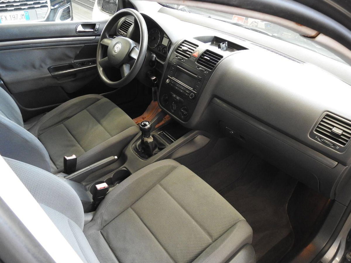 Volkswagen Golf 1.9 TDI 5p. Trendline (8)