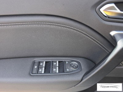 Renault Captur Mild Hybrid 140 CV Techno (10)