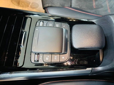Mercedes-Benz Classe B 180 d Automatic Premium (13)