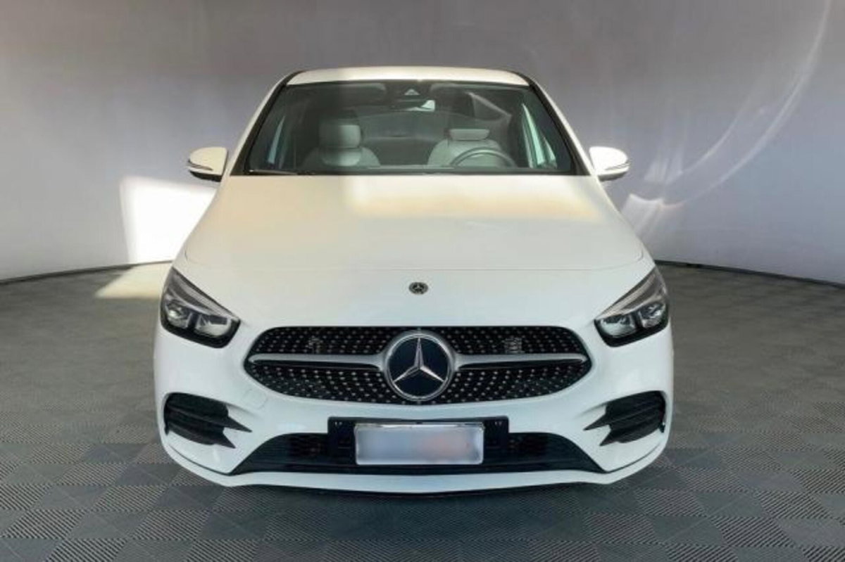 Mercedes-Benz Classe B 180 d Automatic Premium (2)