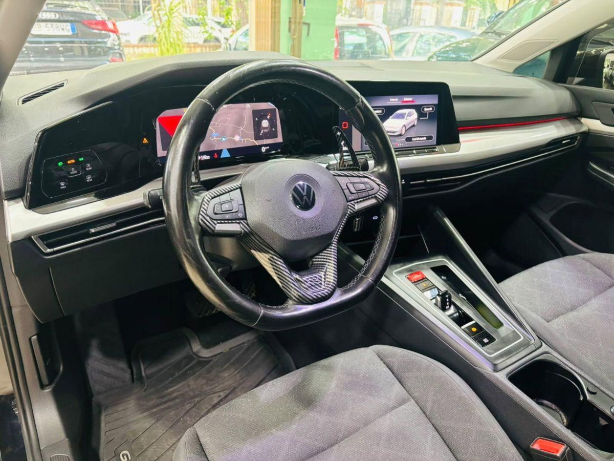 Volkswagen Golf 2.0 TDI 150 CV DSG 1st Edition Style (12)