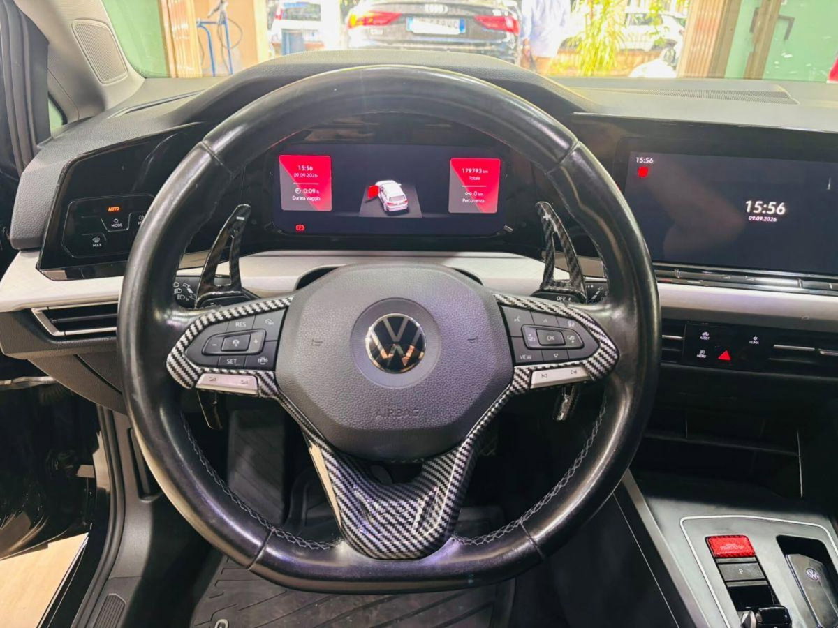 Volkswagen Golf 2.0 TDI 150 CV DSG 1st Edition Style (17)