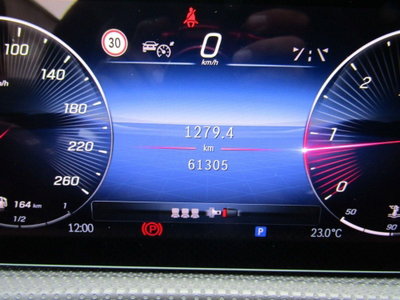 Mercedes-Benz CLA Shooting Brake 180 d Shooting Brake Premium (11)