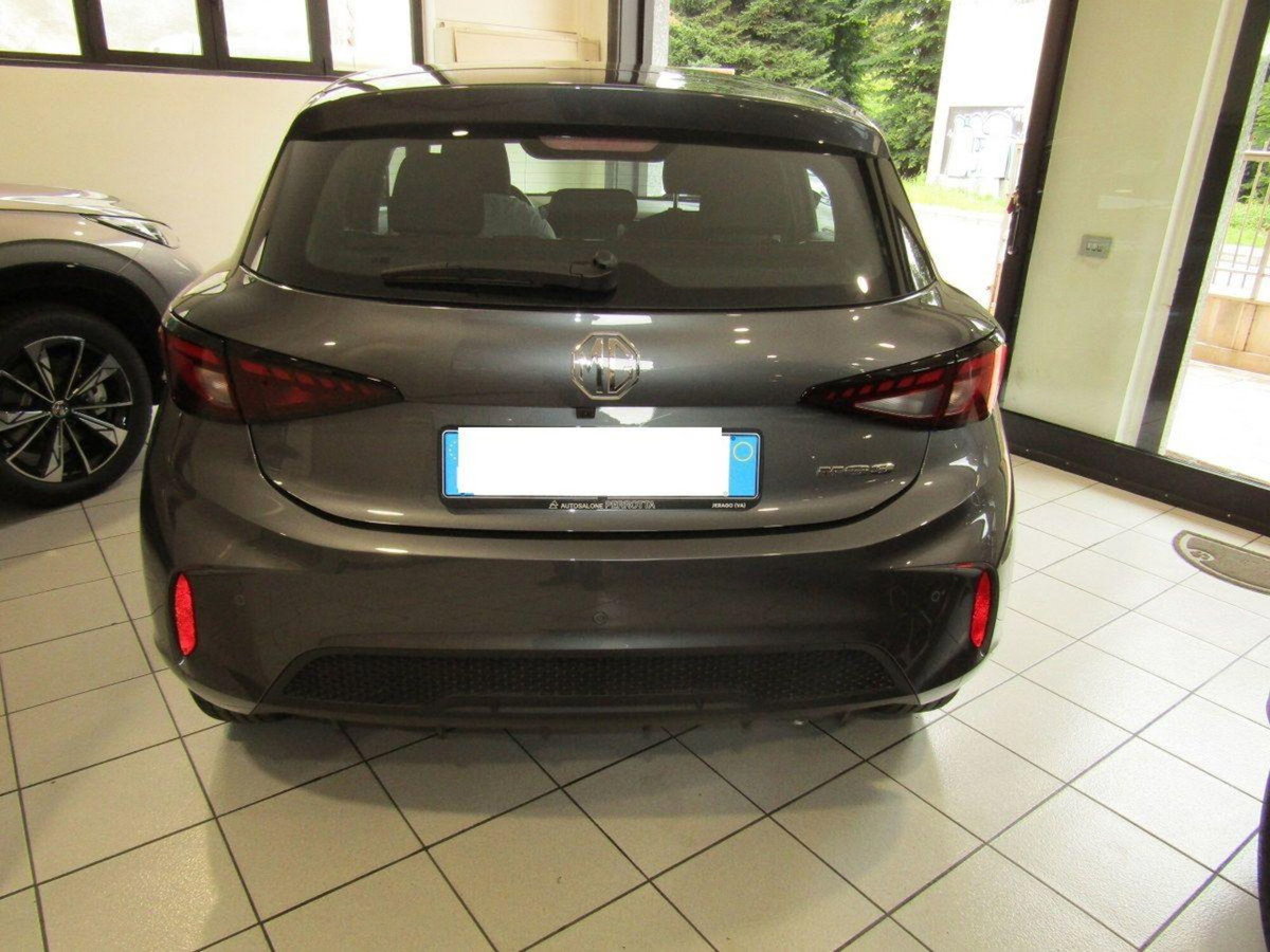 Mg MG3 1.5 Standard (3)