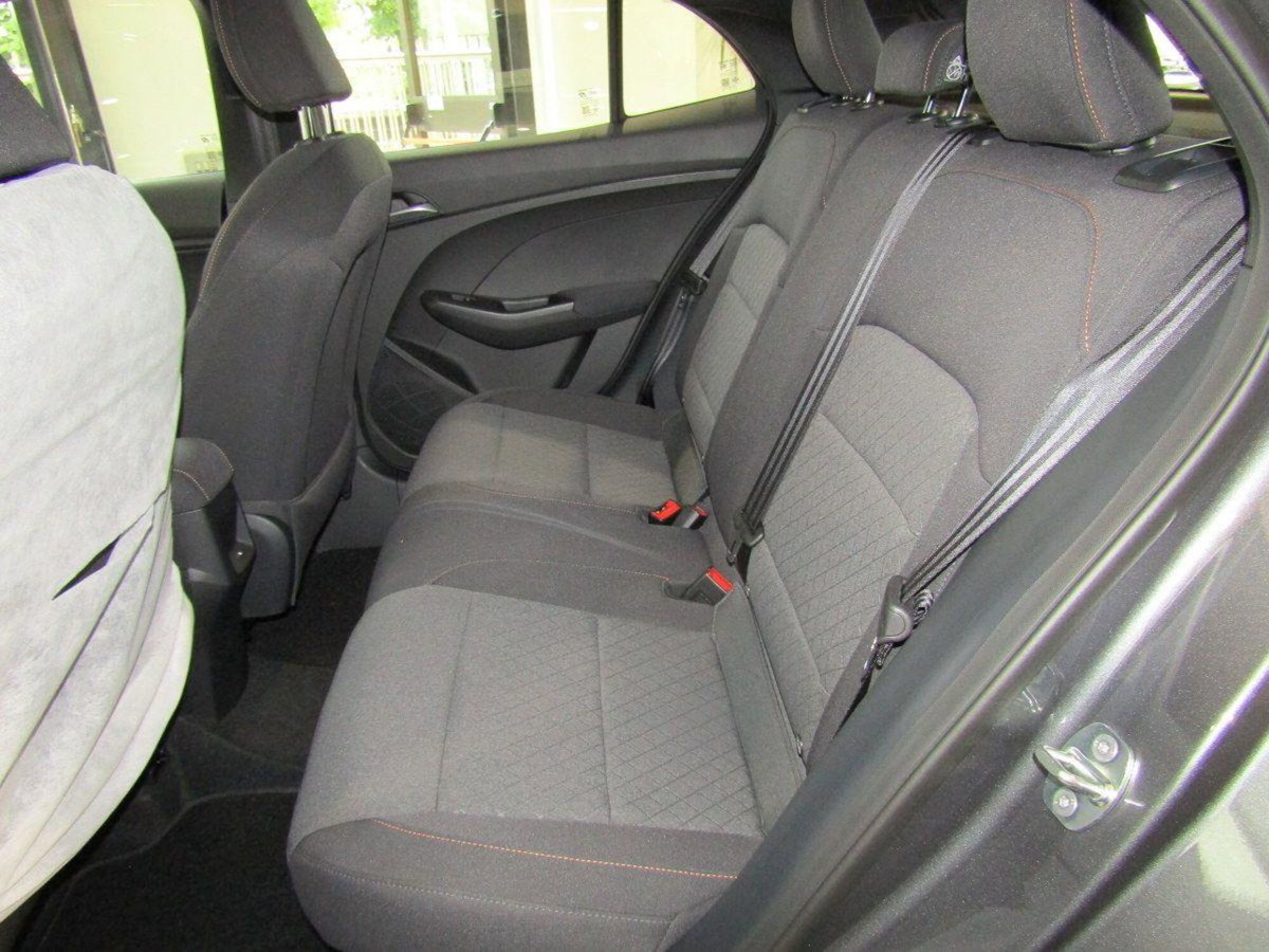 Mg MG3 1.5 Standard (6)