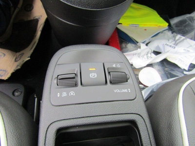 Fiat 500 1.0 hybrid La Prima (12)
